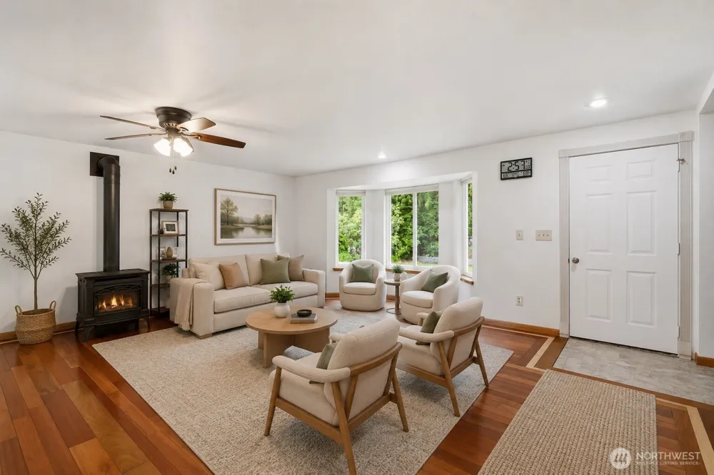 44207 Pine Road Gold Bar, WA 98251