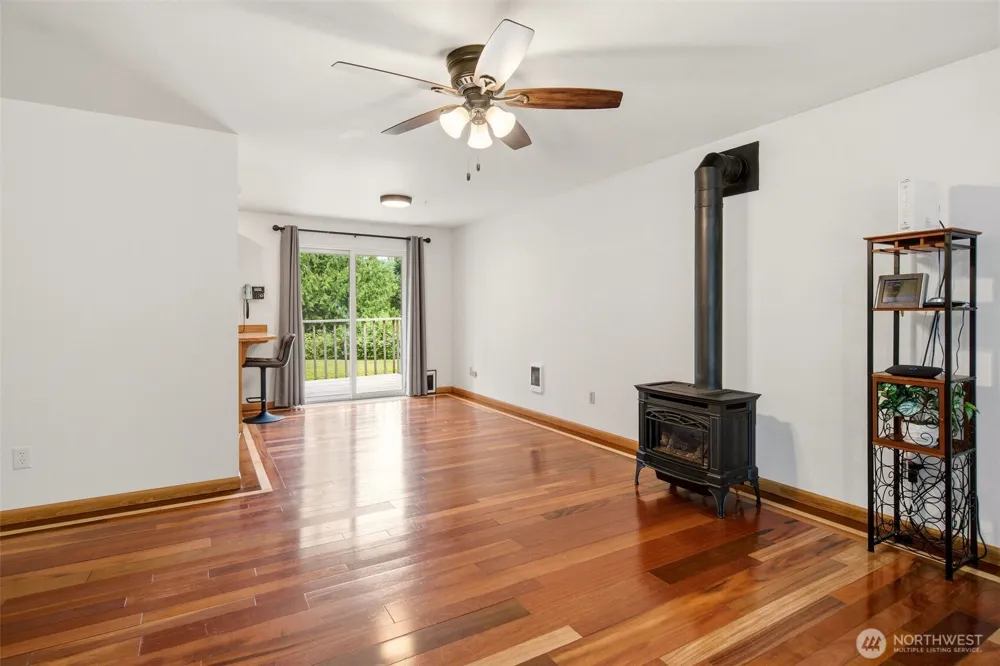 44207 Pine Road Gold Bar, WA 98251