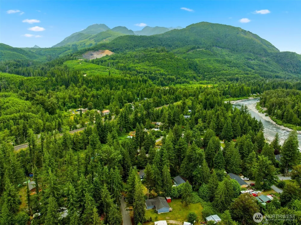 44207 Pine Road Gold Bar, WA 98251