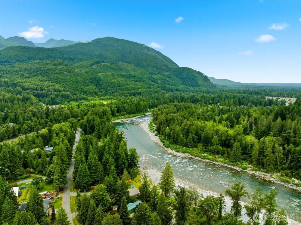 44207 Pine Road Gold Bar, WA 98251