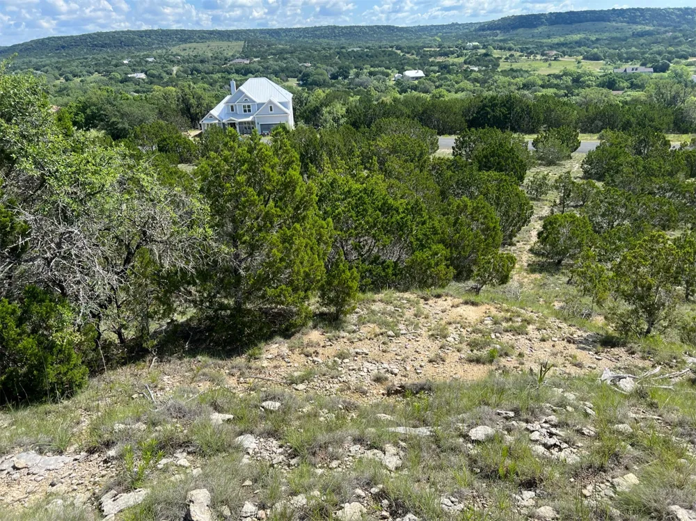 652 Wagon Wheel Trail Bertram, TX 78605