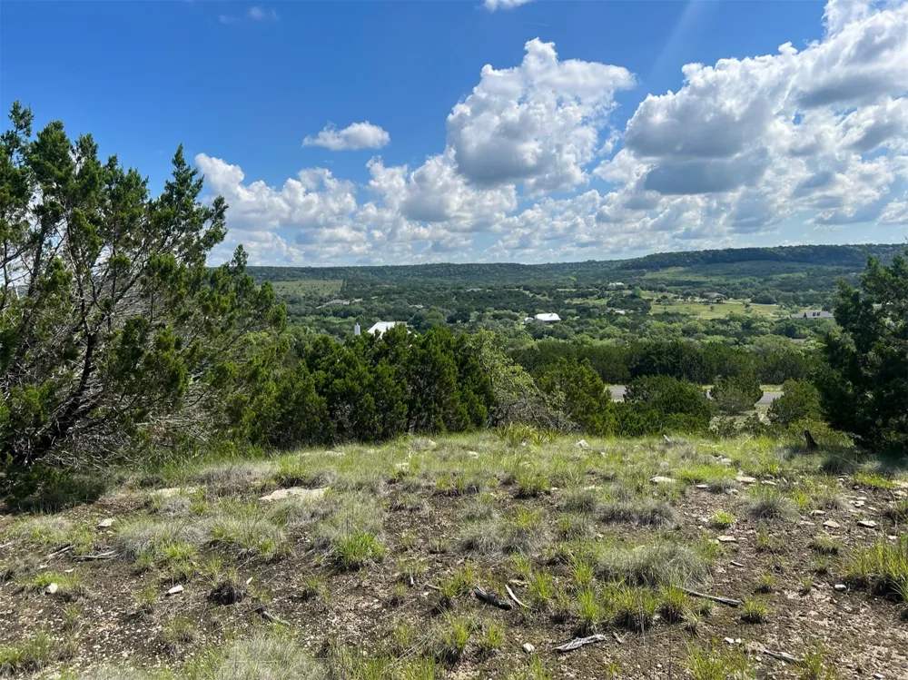 652 Wagon Wheel Trail Bertram, TX 78605