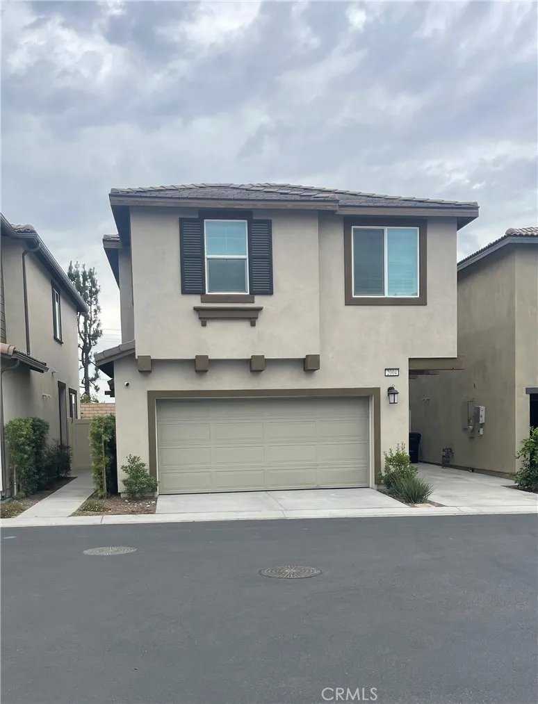 2004 Dewdrop Upland, CA 91739