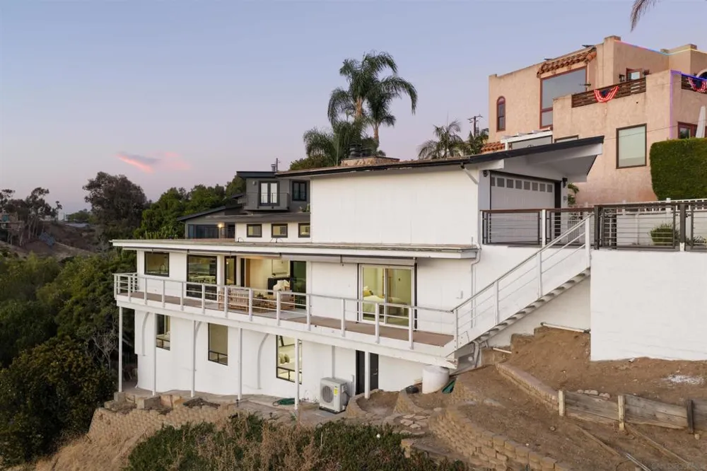 1694 Torrance St San Diego, CA 92103