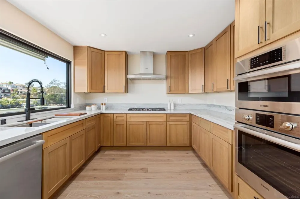 1694 Torrance St San Diego, CA 92103