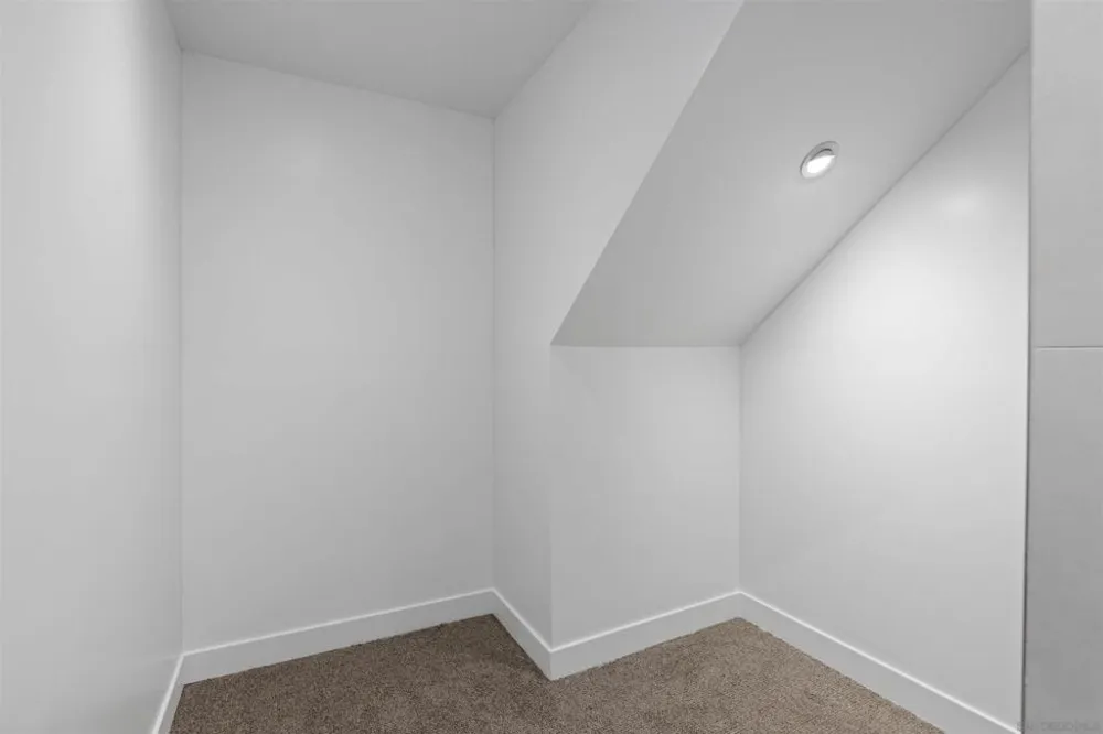 1694 Torrance St San Diego, CA 92103