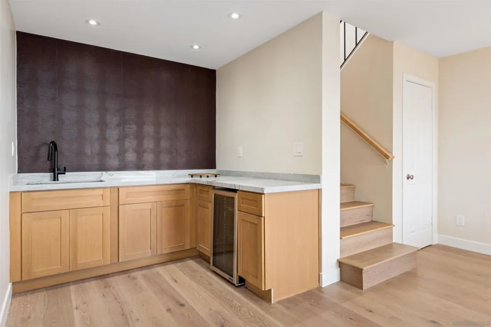 1694 Torrance St San Diego, CA 92103