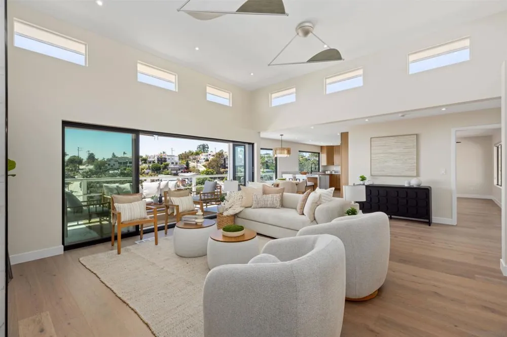 1694 Torrance St San Diego, CA 92103