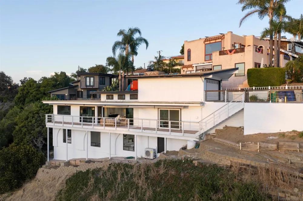 1694 Torrance St San Diego, CA 92103