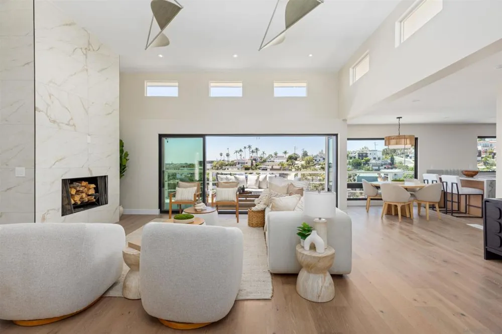 1694 Torrance St San Diego, CA 92103