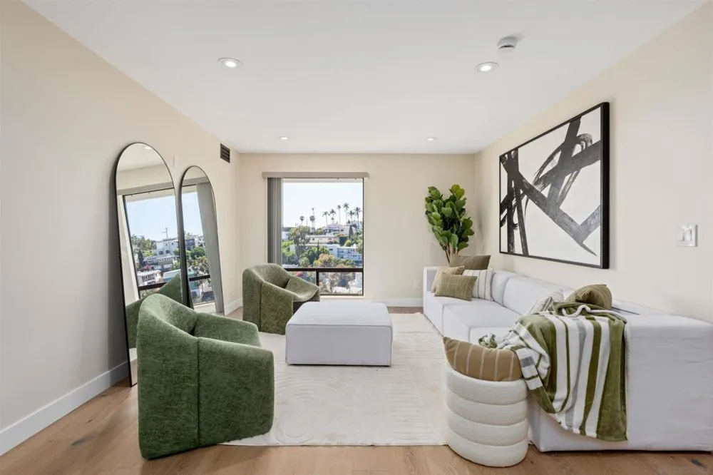1694 Torrance St San Diego, CA 92103