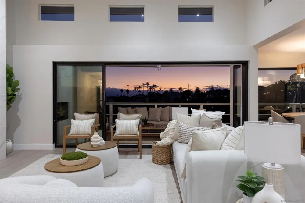 1694 Torrance St San Diego, CA 92103