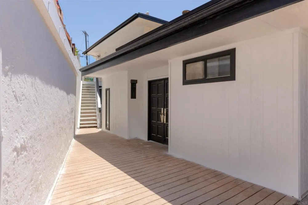 1694 Torrance St San Diego, CA 92103