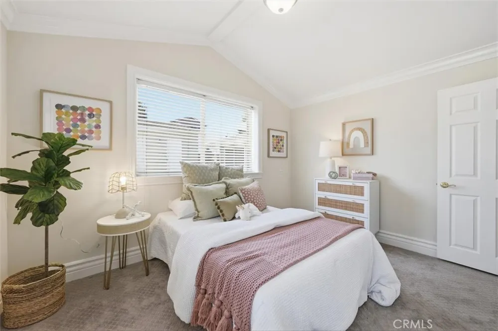 910 Calle Miramar Redondo Beach, CA 90277