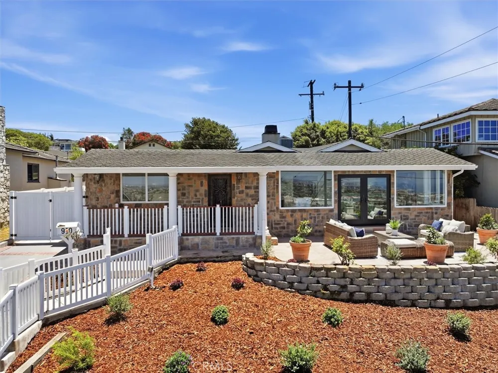 910 Calle Miramar Redondo Beach, CA 90277