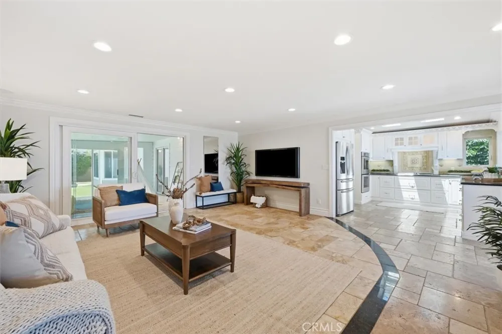 910 Calle Miramar Redondo Beach, CA 90277