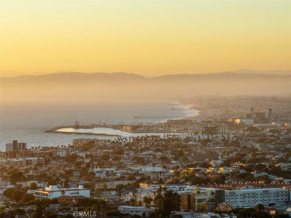 910 Calle Miramar Redondo Beach, CA 90277
