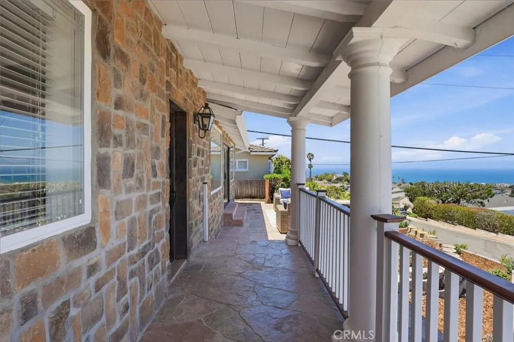 910 Calle Miramar Redondo Beach, CA 90277