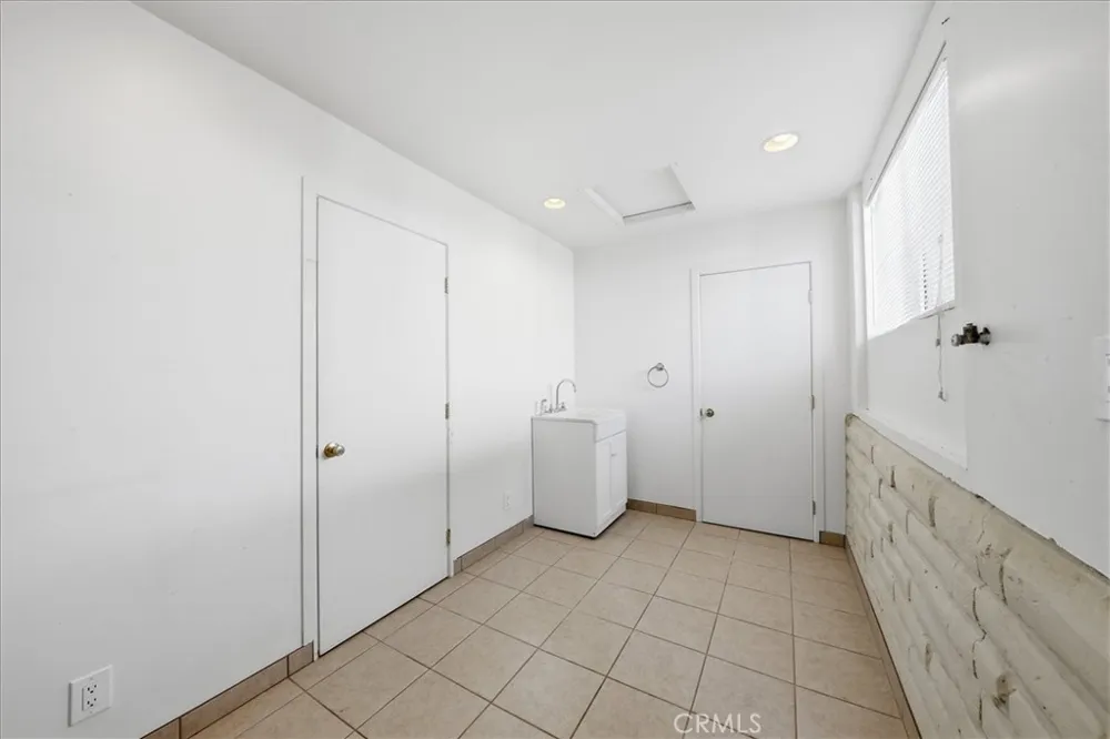 910 Calle Miramar Redondo Beach, CA 90277