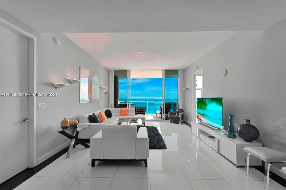 18101 Collins Ave #1105 Sunny Isles Beach, FL 33160