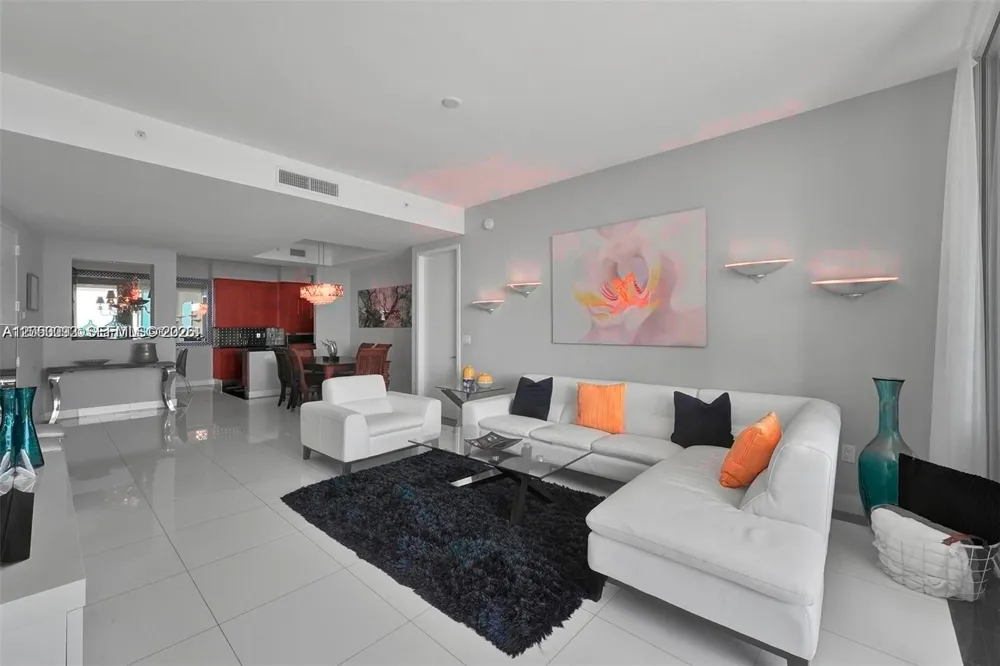18101 Collins Ave #1105 Sunny Isles Beach, FL 33160