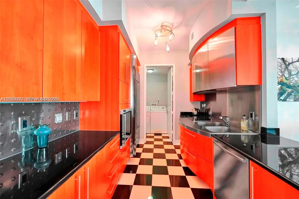 18101 Collins Ave #1105 Sunny Isles Beach, FL 33160