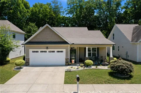 1407 Yellow Wood Drive