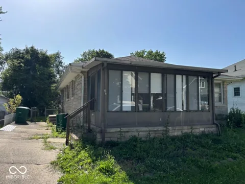 143 S 9th Street