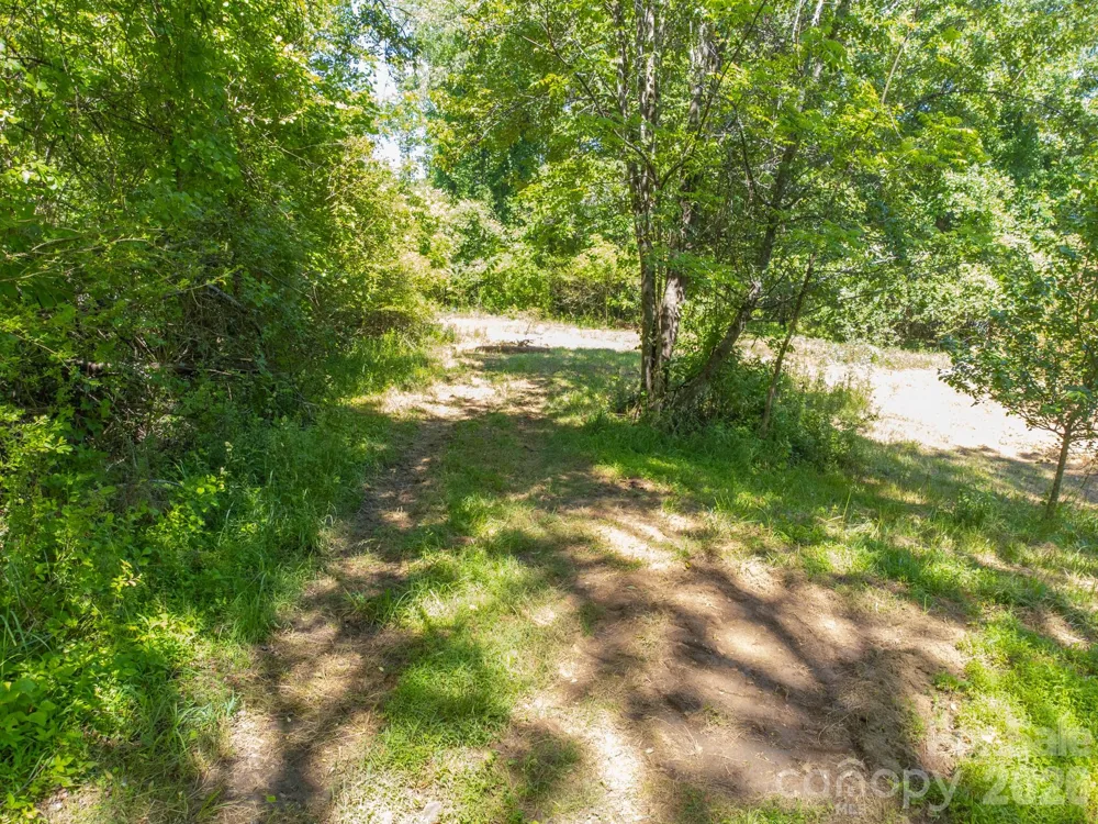 27 Shep Drive Mills River, NC 29759