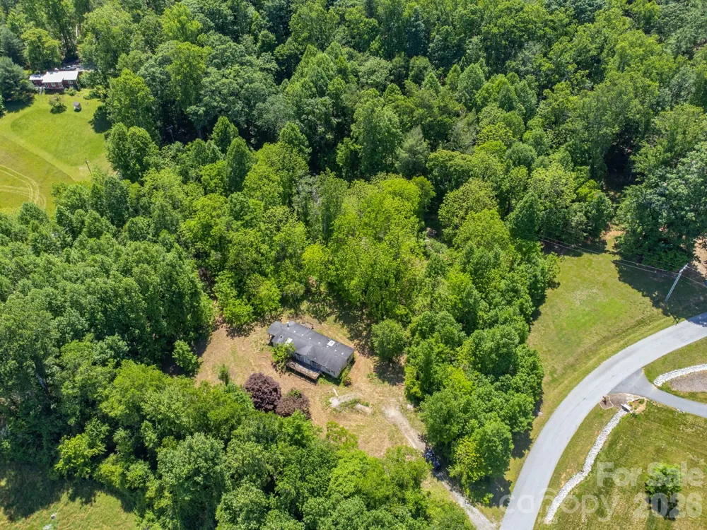 27 Shep Drive Mills River, NC 29759