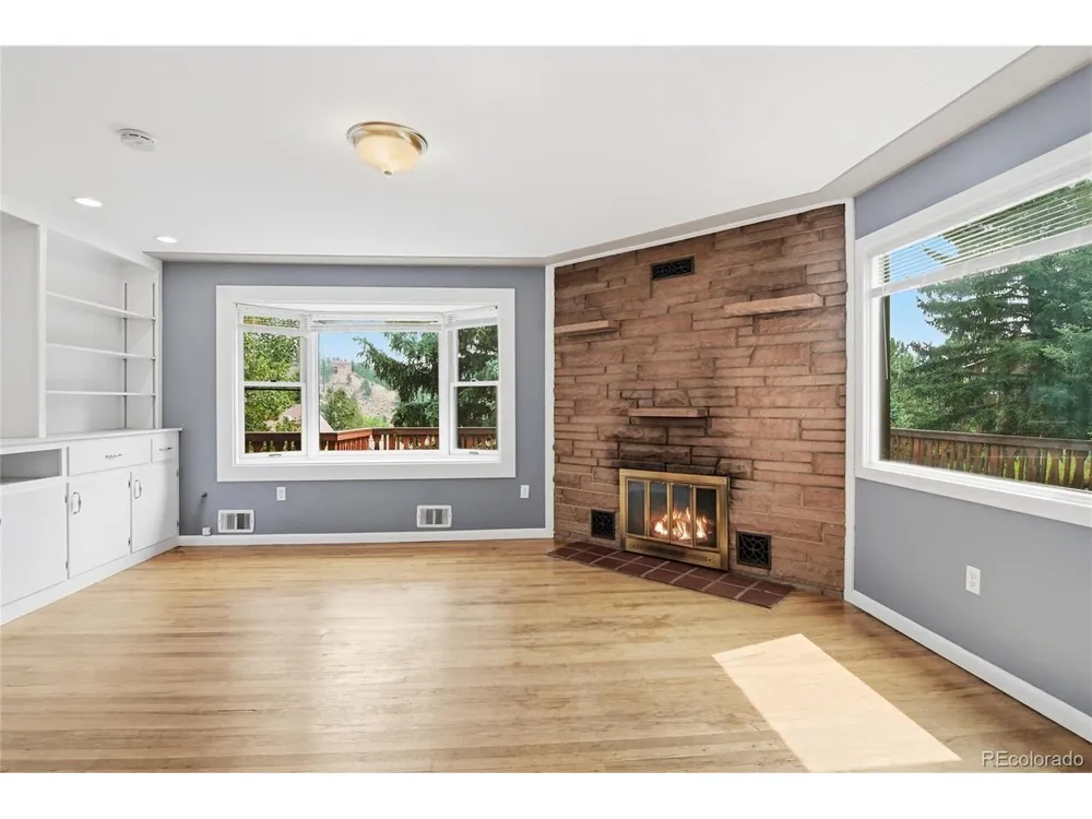 26277 S End Road Kittredge, CO 80457