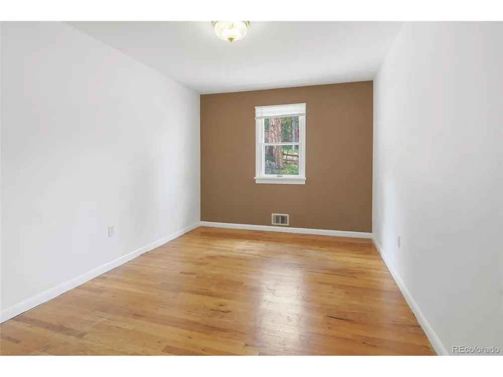 26277 S End Road Kittredge, CO 80457