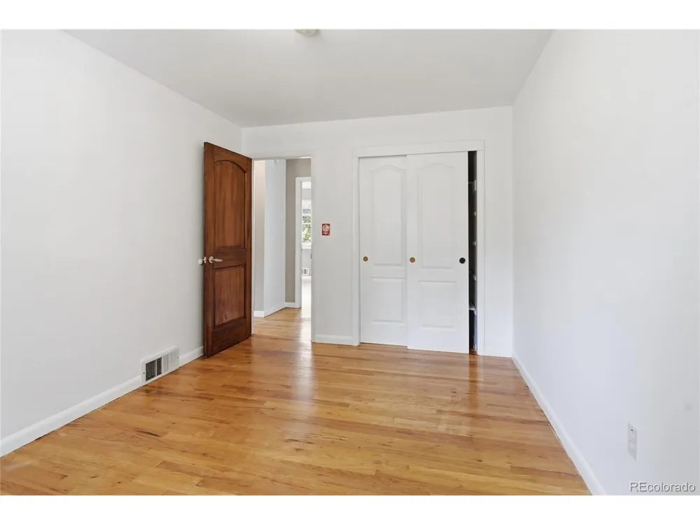 26277 S End Road Kittredge, CO 80457