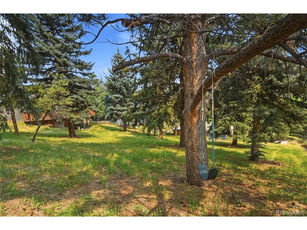 26277 S End Road Kittredge, CO 80457