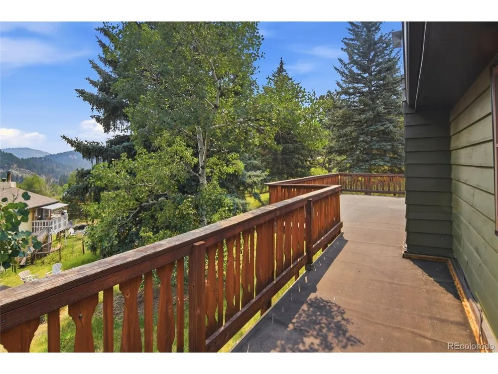 26277 S End Road Kittredge, CO 80457