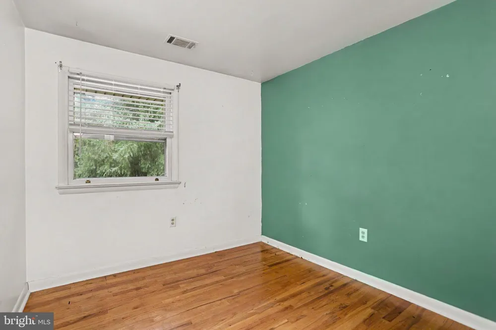 381 IRONSTONE RIDGE ROAD Lancaster, PA 17603