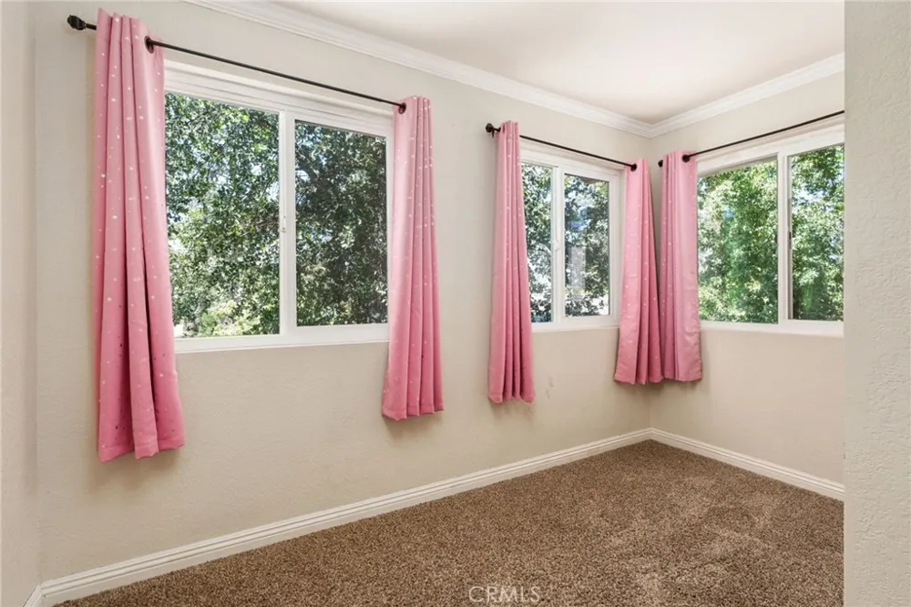 39749 Pine Ridge Road Oakhurst, CA 93644