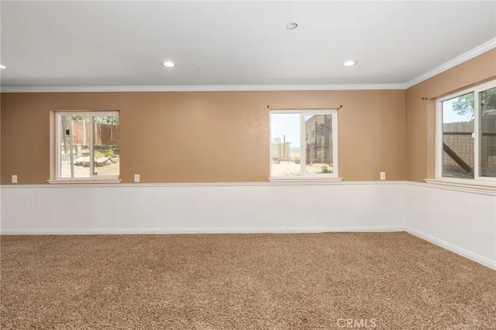 39749 Pine Ridge Road Oakhurst, CA 93644