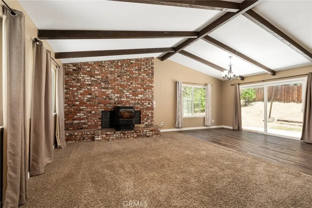 39749 Pine Ridge Road Oakhurst, CA 93644