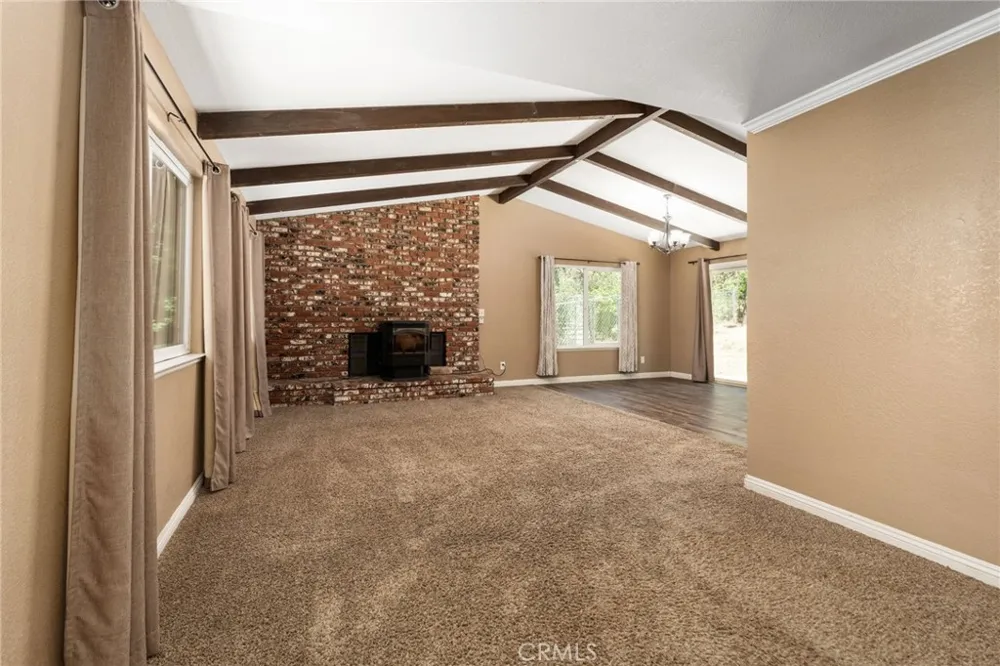 39749 Pine Ridge Road Oakhurst, CA 93644