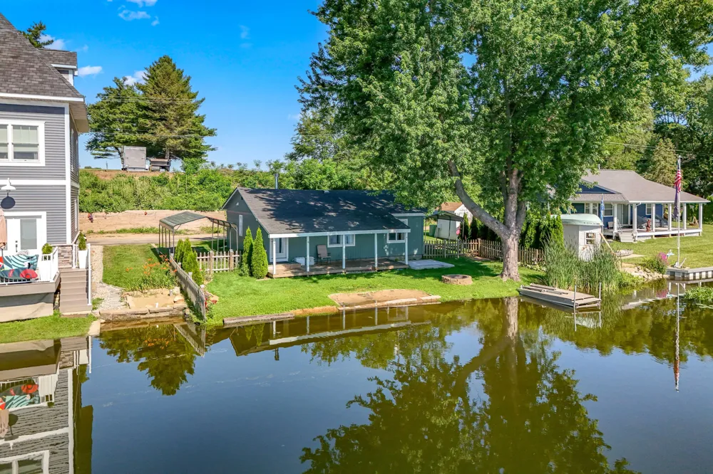 185 Bluegill Lane Coldwater, MI 49036