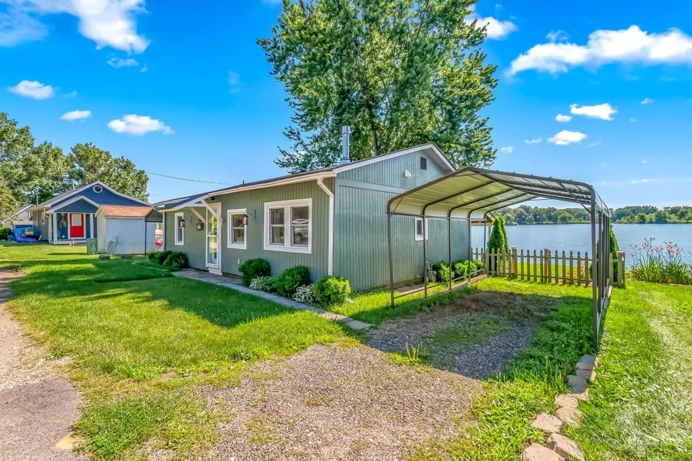 185 Bluegill Lane Coldwater, MI 49036