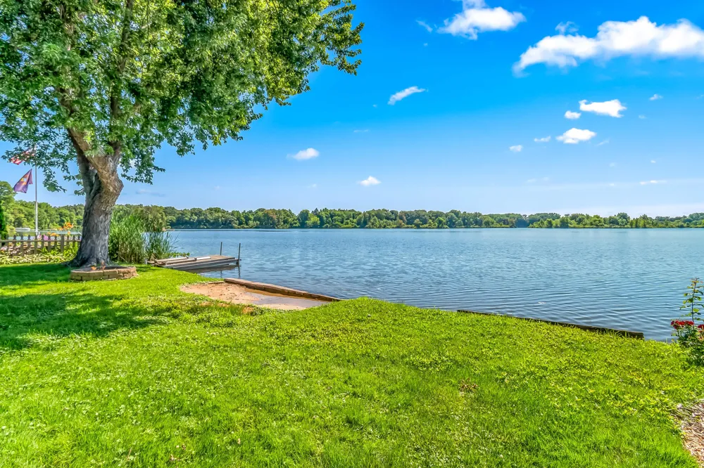 185 Bluegill Lane Coldwater, MI 49036