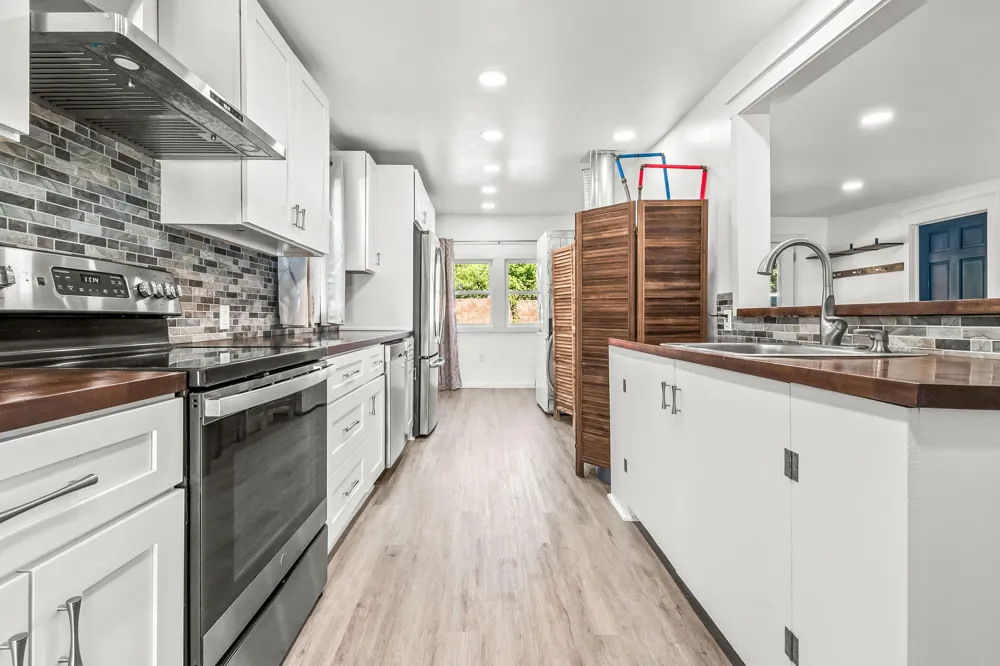 185 Bluegill Lane Coldwater, MI 49036
