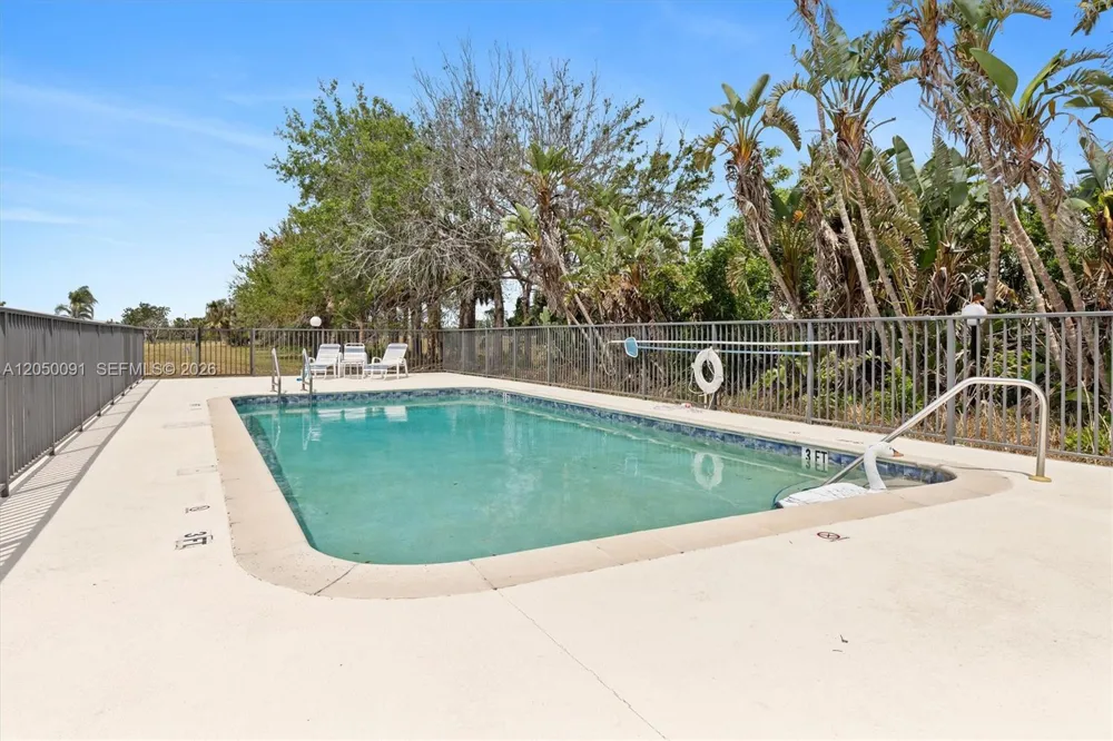 7196 Plum Tree #321 Punta Gorda, FL 33955