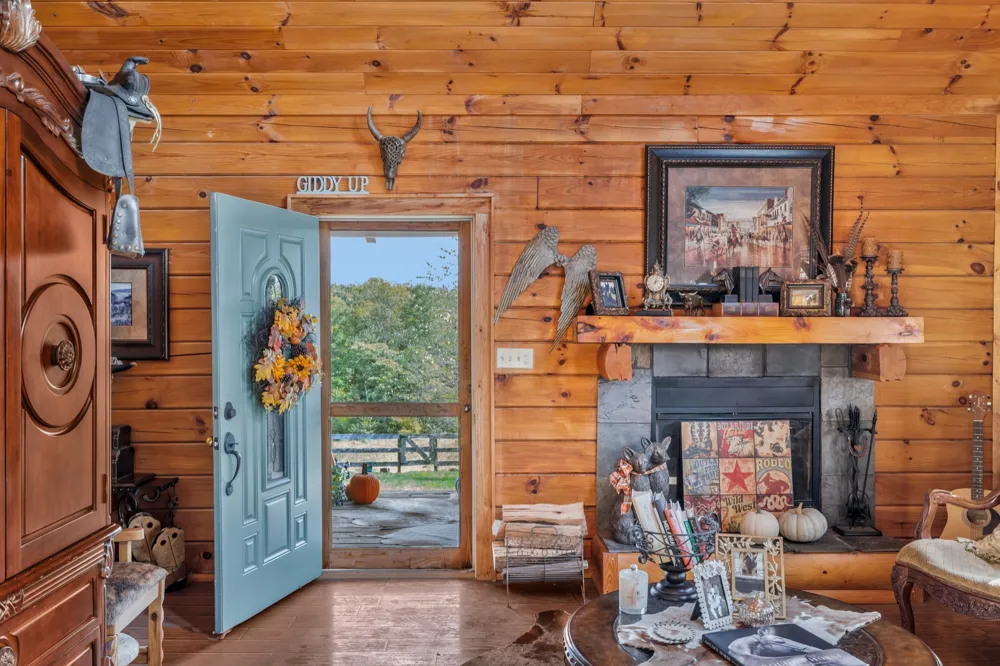 7997 Shoals Branch Rd Primm Springs, TN 38476