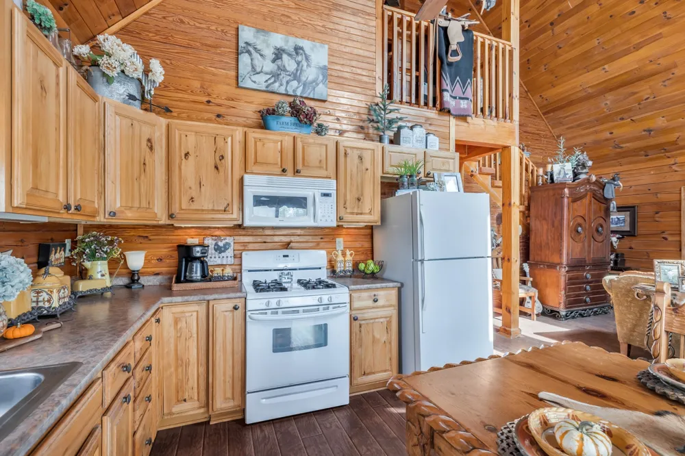 7997 Shoals Branch Rd Primm Springs, TN 38476