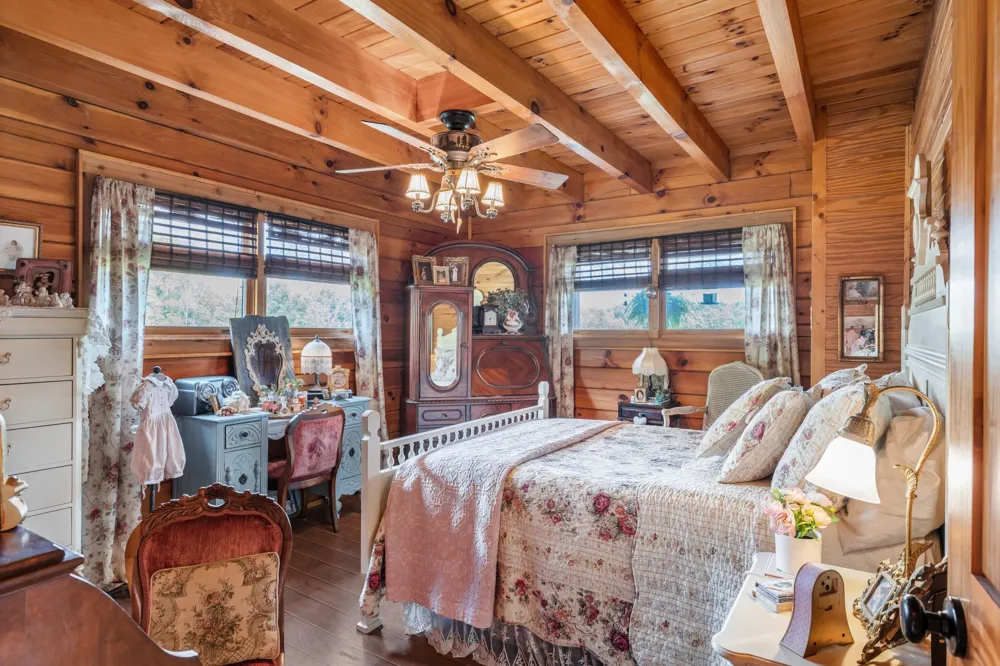 7997 Shoals Branch Rd Primm Springs, TN 38476