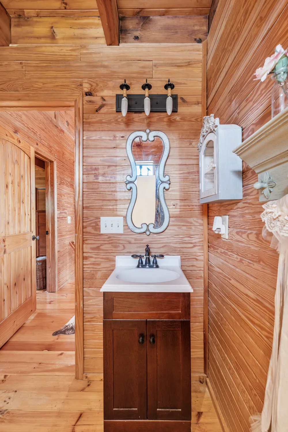 7997 Shoals Branch Rd Primm Springs, TN 38476