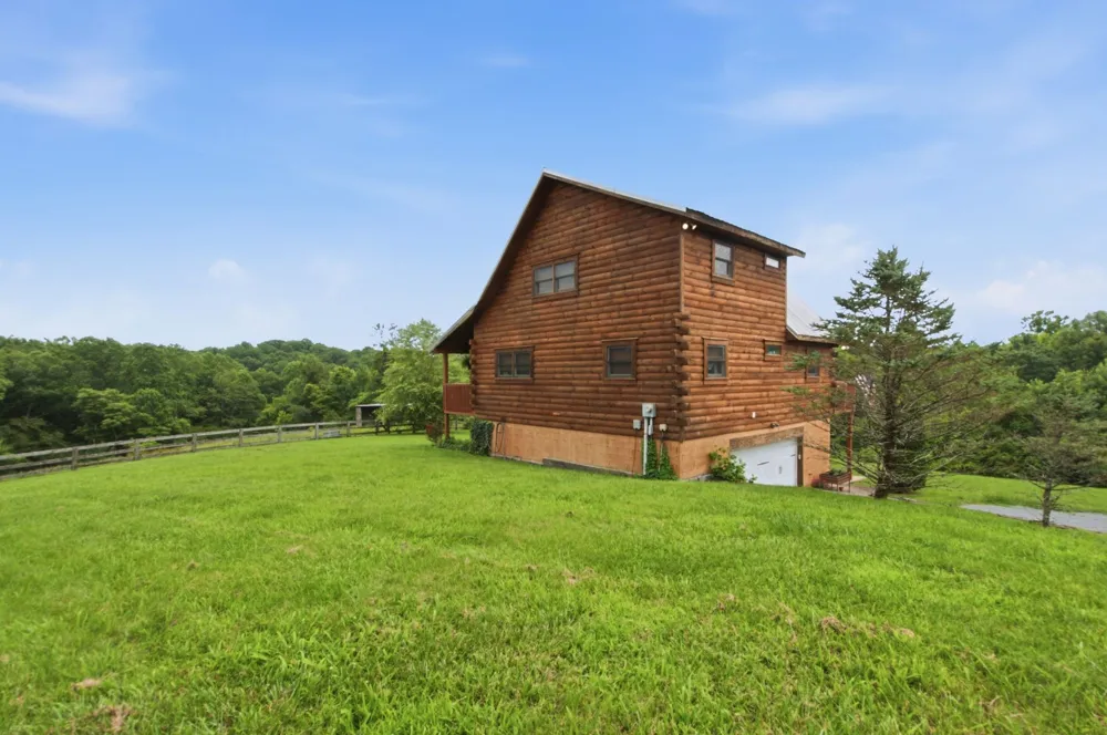 7997 Shoals Branch Rd Primm Springs, TN 38476